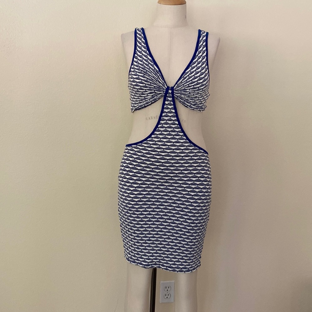 Monaco Dress! 🐝